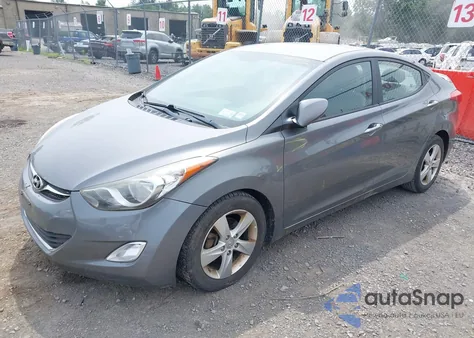 2013 Hyundai Elantra Gls z USA, uszkodzony, nr VIN 5NPDH4AE8DH300258
